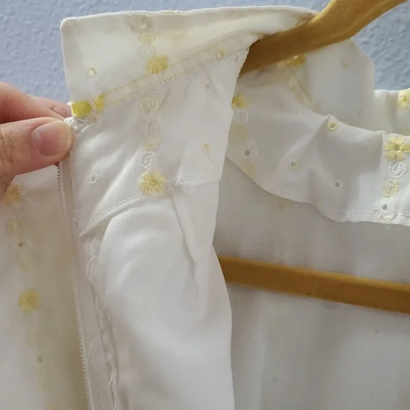 Vintage 1960 Eyelet Handmade Dress - Picture 10 of 11